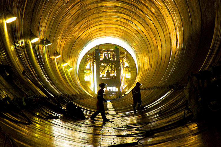waneta penstock tunnel excavation