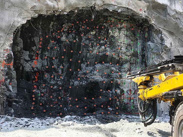drill and blast underground tunnel construction