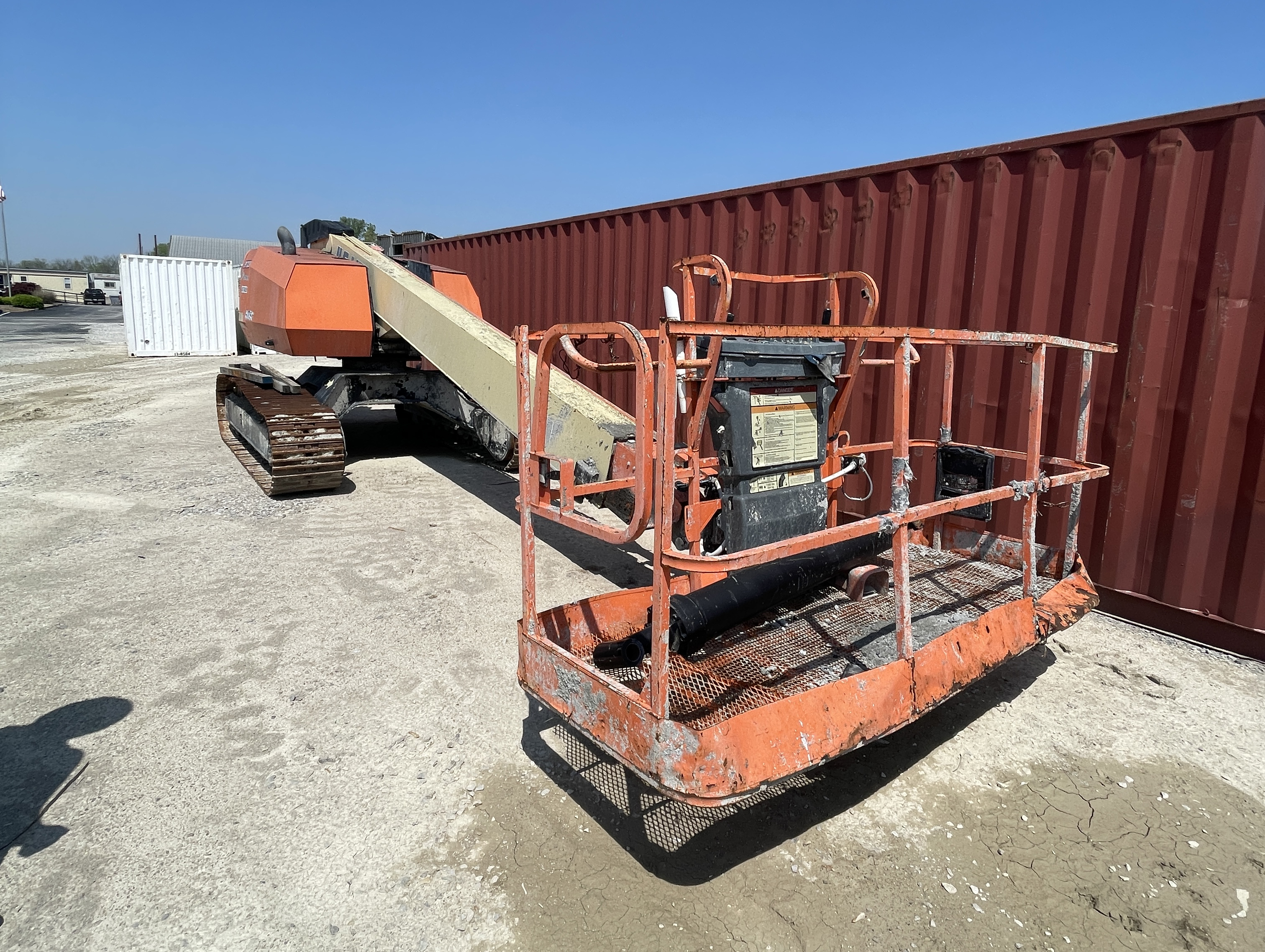 JLG 60-ft. Boom Tracked Man Lift for sale