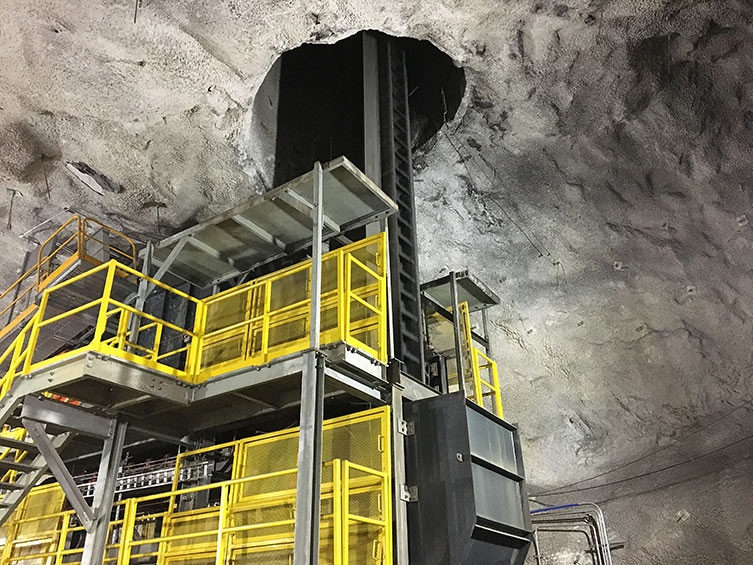 fresnillo vertical conveyor at mine landing