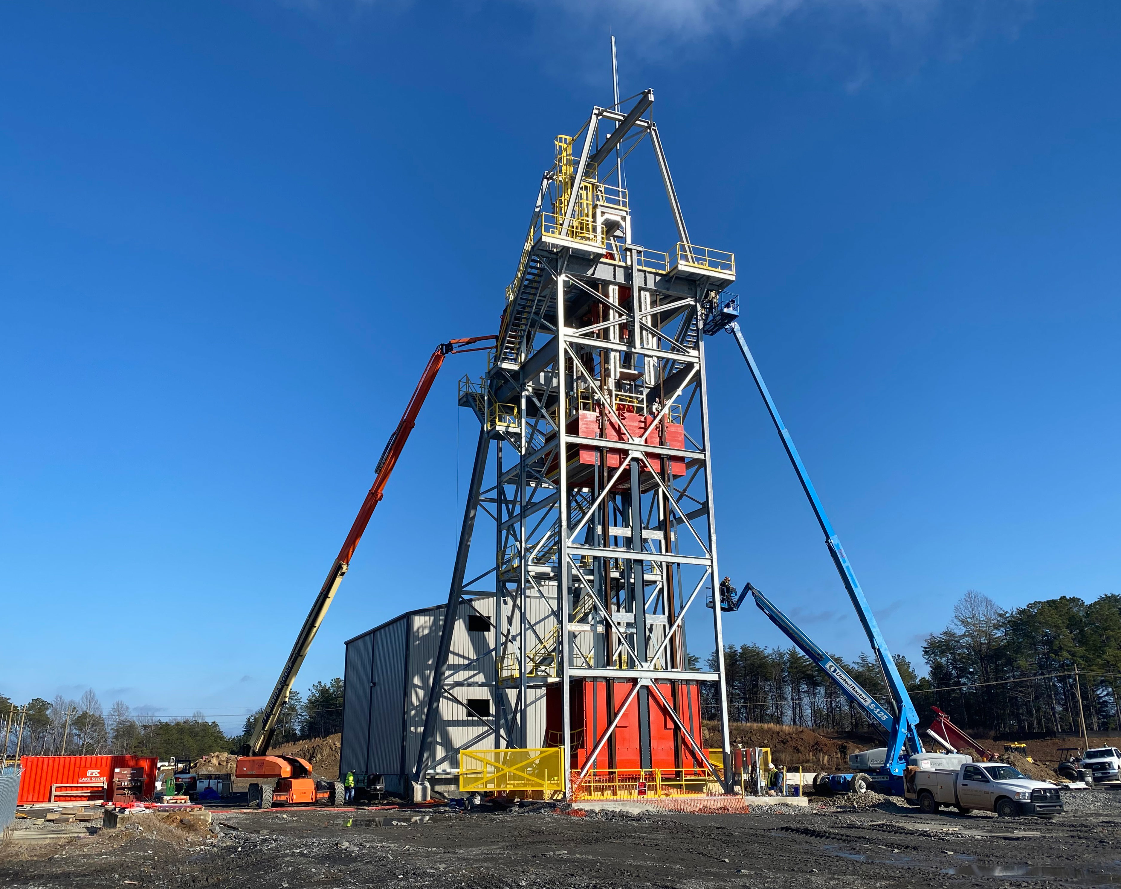 Warrior Met No. 417 Service Shaft & Hoist