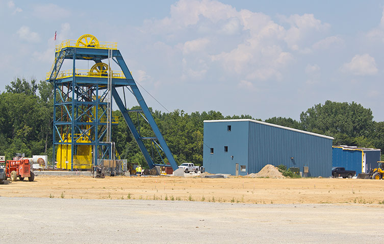 gibson coal mine complete service hoisting system with headframe and cage