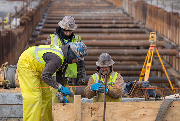 frontier-kemper slope construction crew