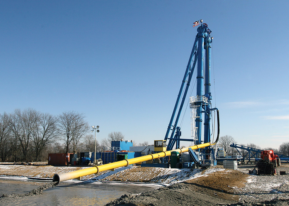 Blind drill drilling mine shaft